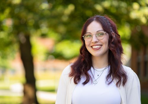 Louisa Späth – Mitarbeiterin Bereich Beratung: Alumnimanagerin