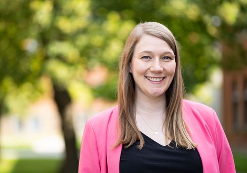 Jennifer Hohmann – 