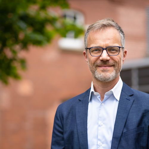 Prof. Dr. habil. Sebastian Sauer – 