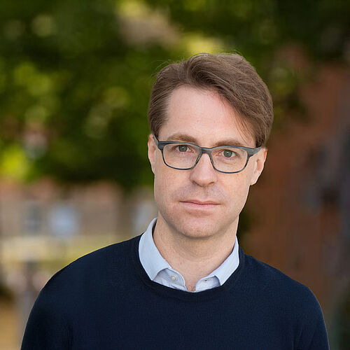 Prof. Dr. Christoph Menardi – Studiengangsleiter Produktionsmanagement Film und TV (PMF)