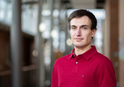 Robert Kampf – Wissenschaftlicher Mitarbeiter Institut Digital Production Management (IDPM)